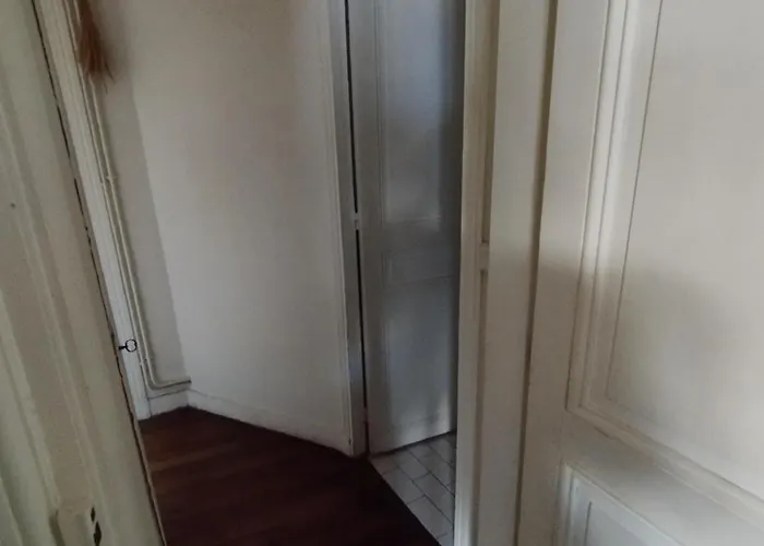 Spacieuse - Trocadero Homestay *